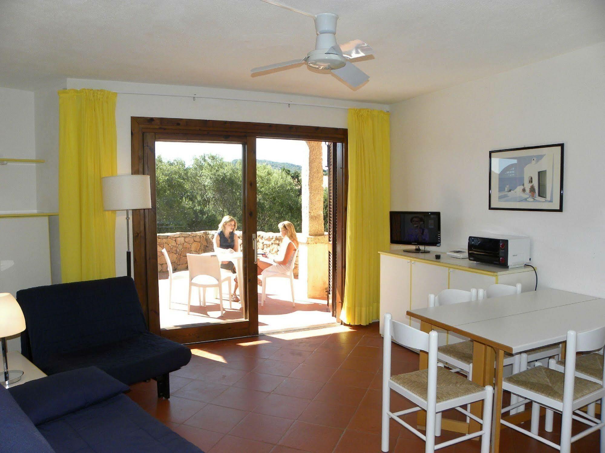 Bouganville 3*